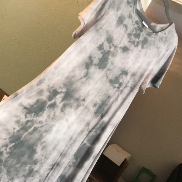 Medium tie dye gray Carly - Picture 1 of 4